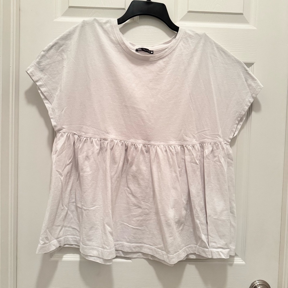 Zara Blouse Women's Medium White solid Short Sleeve Ruffle Cropped Shirt